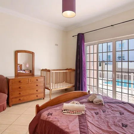 فيلة Solar Andorinhas