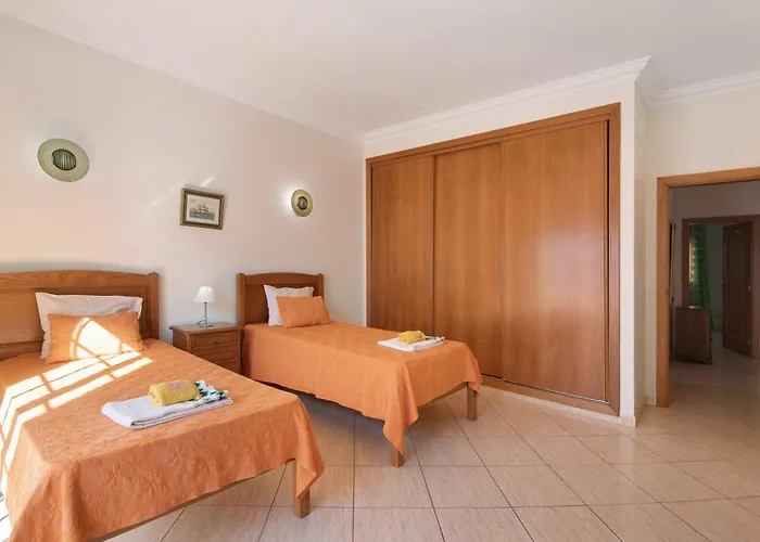 Solar Andorinhas * Albufeira